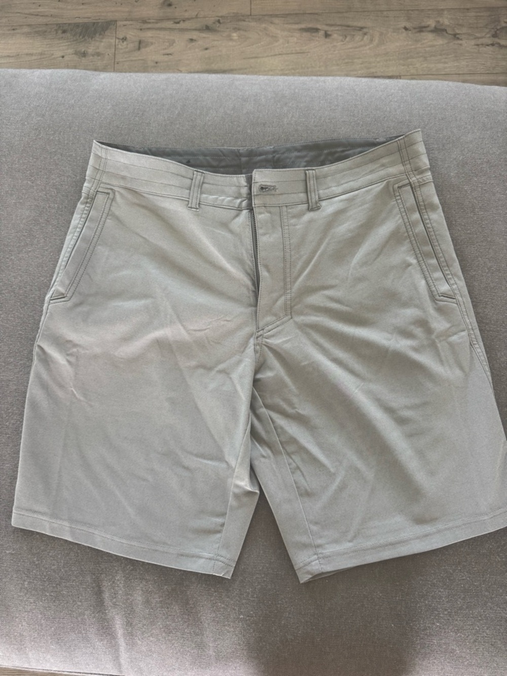 Kuhl Men's Flat Front Performance Shorts - Light Gray- new without tags